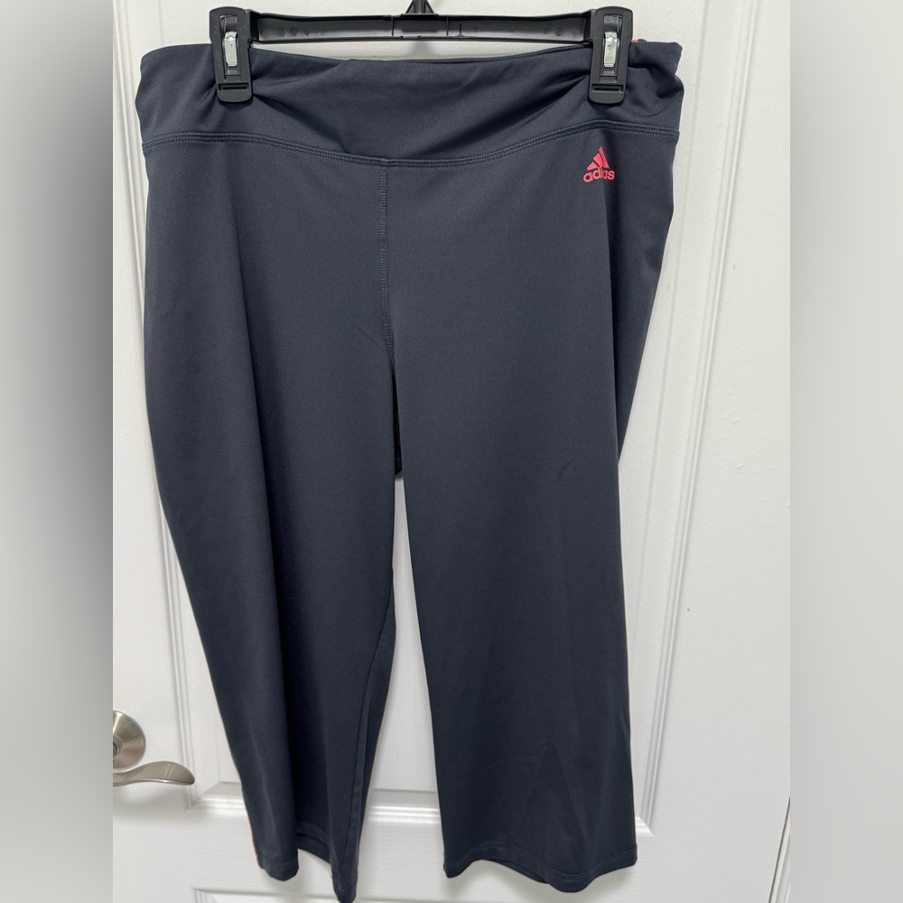 Adidas Grey Capri Athletic Wide Leg Pants with Orange Accent, No Pockets, Size L